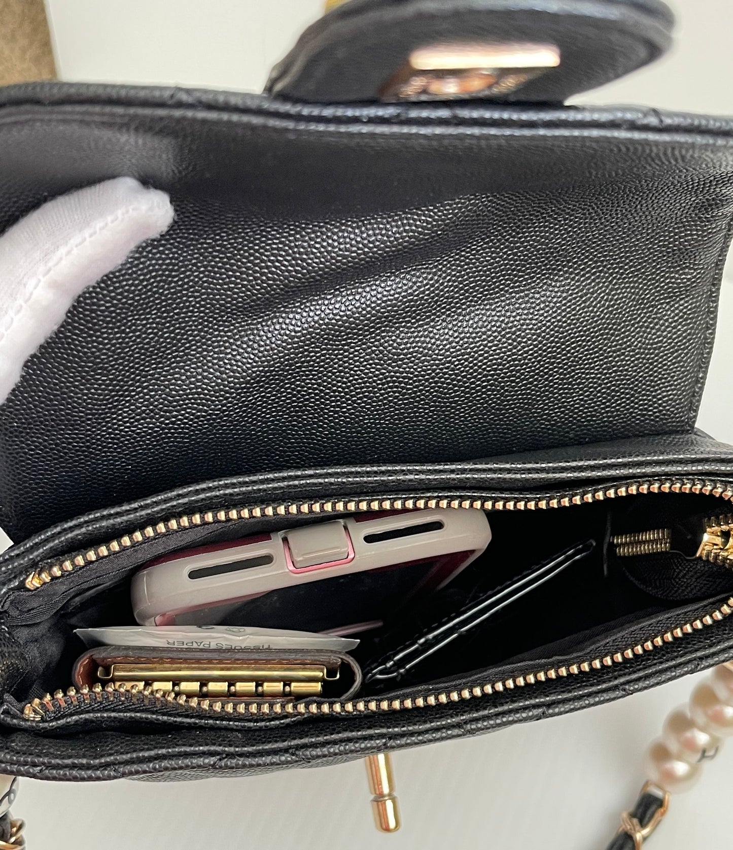 CC VIP Gift Flap Pearl