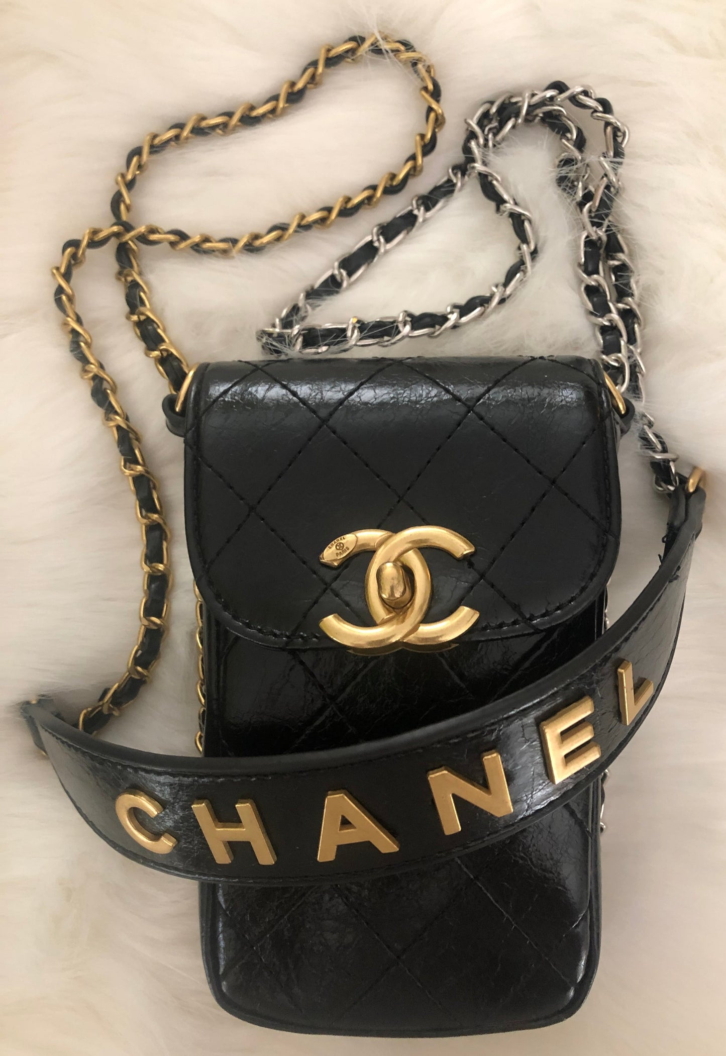 CC VIP Gift Multi Pochette Phone Bag with Tweed Coin Pouch