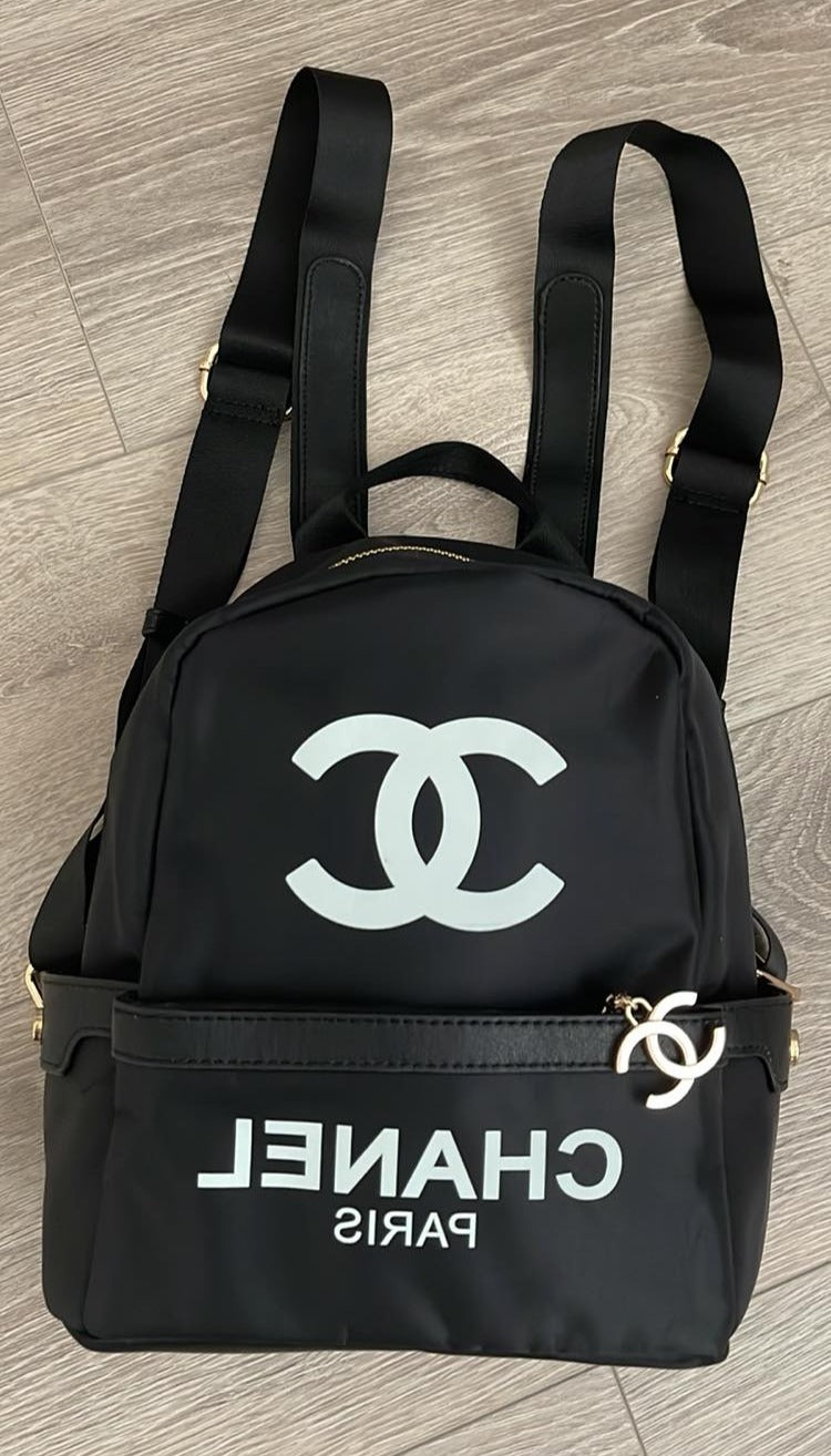 chanel 人気 vip gift ナイロン バックパック