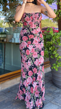 Load image into Gallery viewer, Rosalía Maxi Dress
